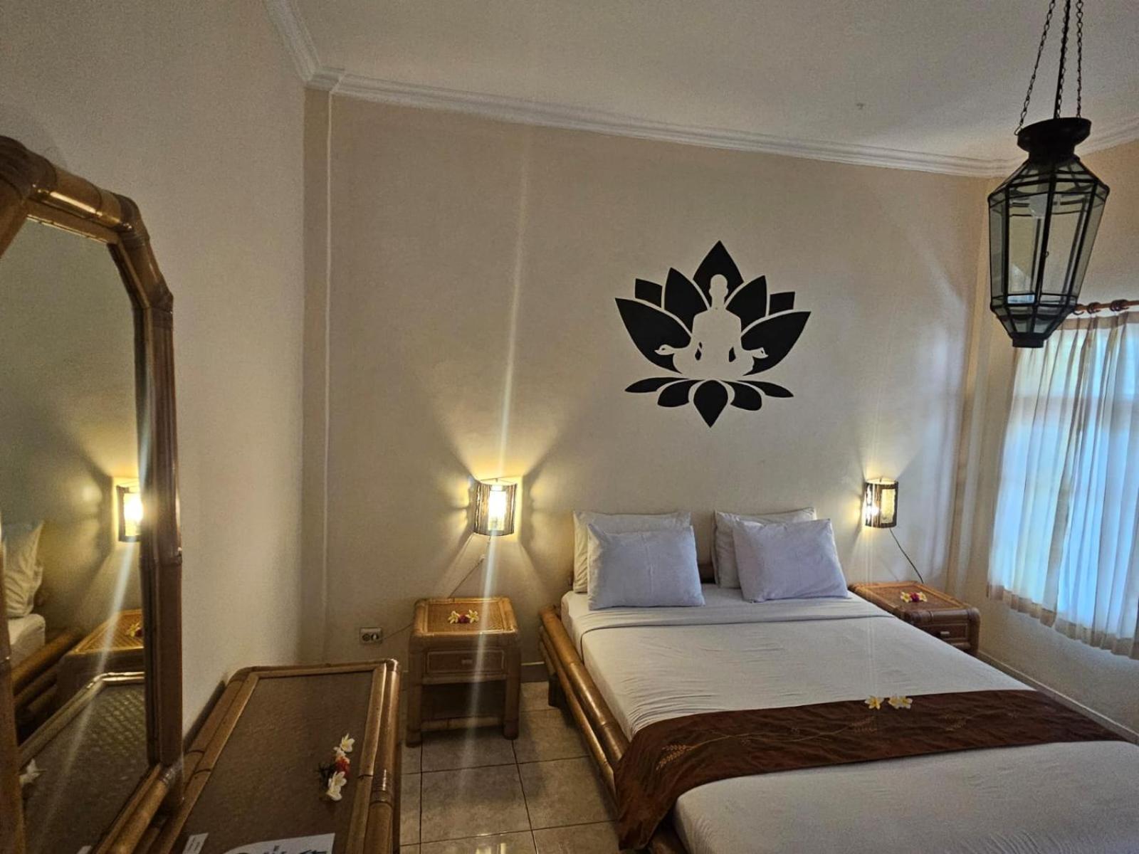 Hotel Chonos ロヴィーナ エクステリア 写真